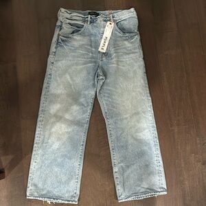 Men’s Purple Brand P018 Worn Light Indigo Baggy Jeans size 32 x 26”
